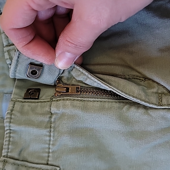 Boy shorts, Toddler, BabyGap size 2T - Picture 4 of 7